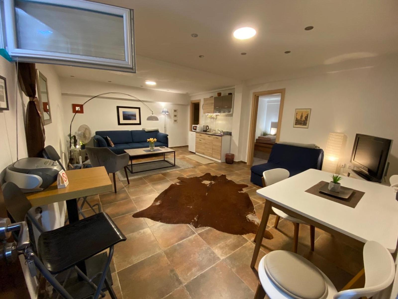 A6 Apartment Novi Sad Eksteriør bilde